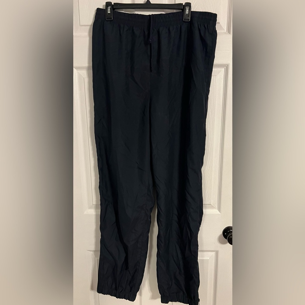 cutter and buck men’s Blue Windbreaker Pants With Zip Details On Legs Size Large